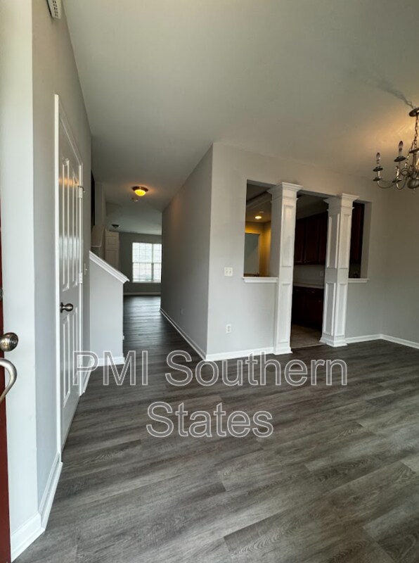 Photo - 118 Xander Dr