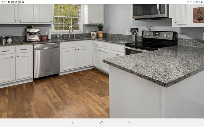 Photo - Family House Rental