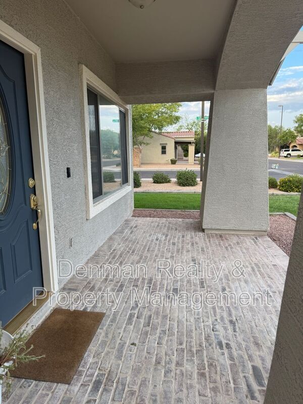 Photo - 3424 E Vernon St