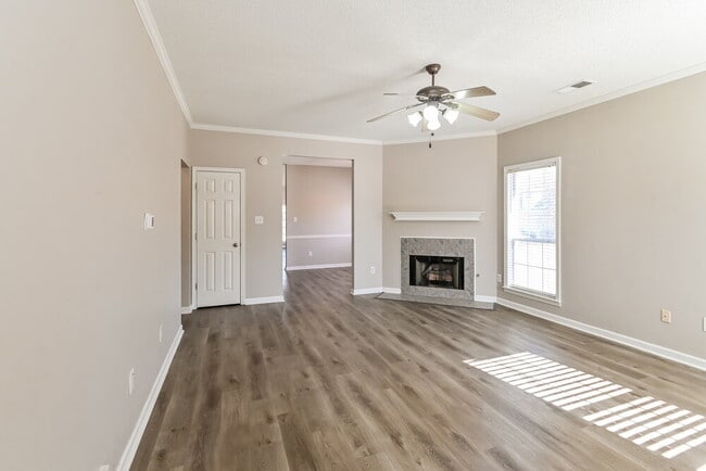 Photo - 8730 Eagle View Dr
