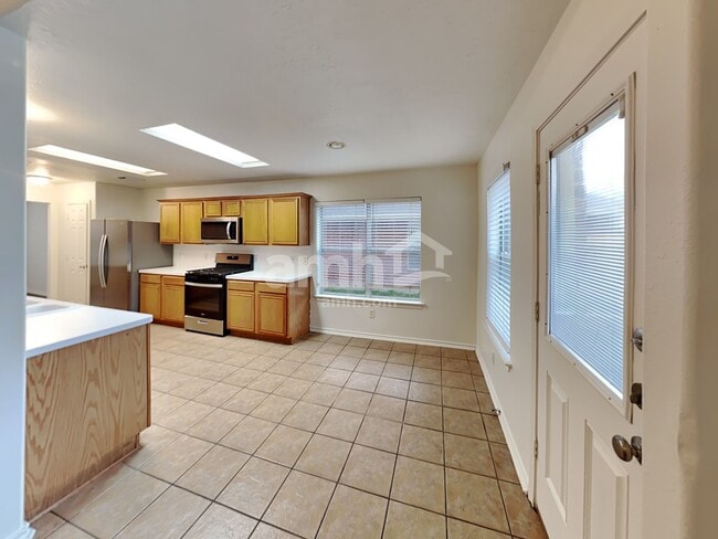 Photo - 7127 Garnet Hill Ln