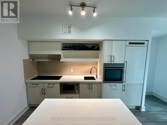 Photo - 39 Sherbourne St Unit 501