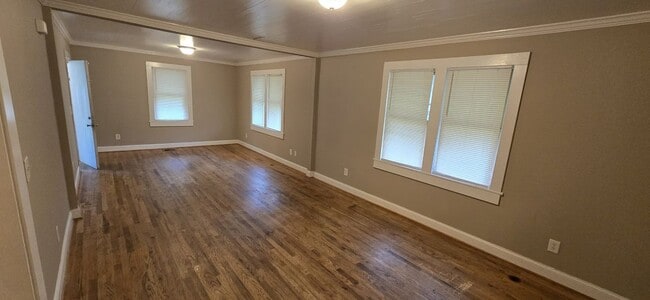 Photo - 4354 Pineview Dr