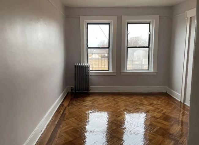 Building Photo - 329 Park Ave Unit 329-9