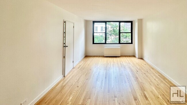 Building Photo - EAST 49 STREET Rental