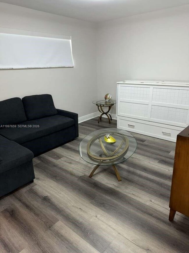 Photo - 691 S Hollybrook Dr Unit 202