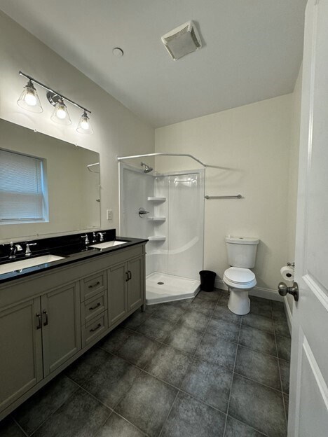 Photo - 123 Intervale St Unit 2