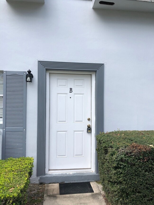 Photo - 1567 SE 27th St