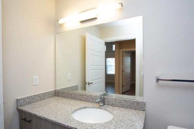 Photo - 2 bedroom in Austin TX 78704 Unit 2018