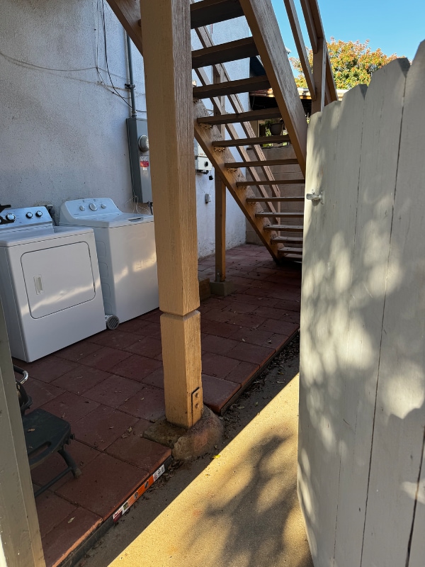 Photo - 1030 Fern St
