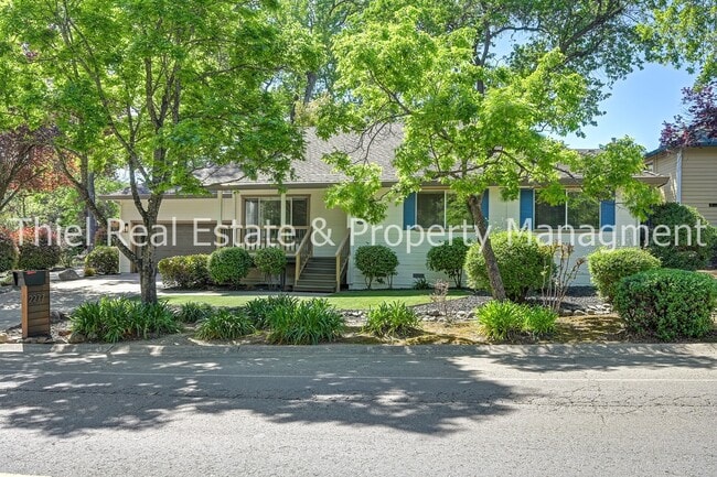 Photo - 2277 Knollwood Dr