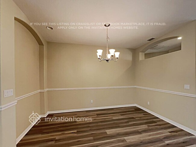 4691 Portage Trail