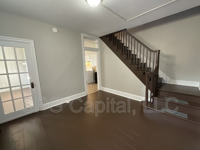 Photo - 144 E Penn St