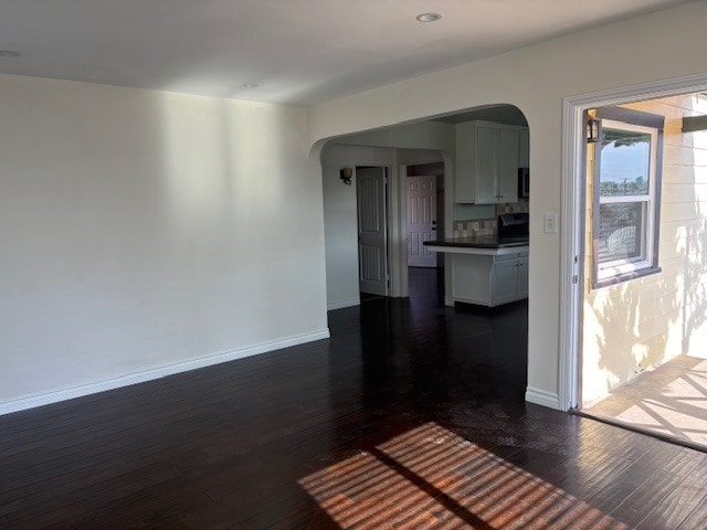 Photo - 7152 Mohawk St