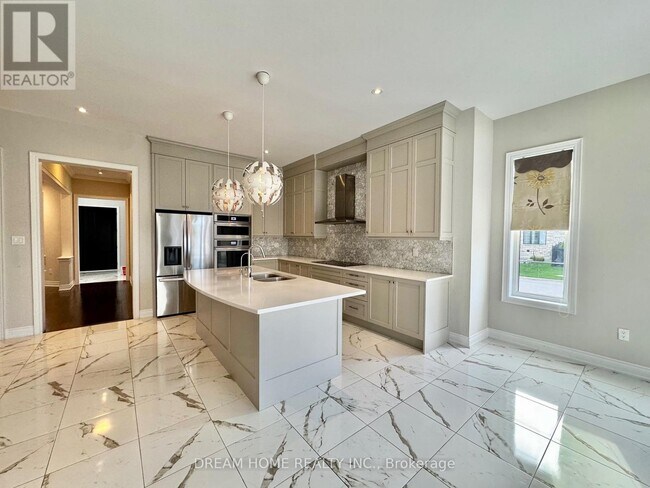 Photo - 28 Larkin Ave