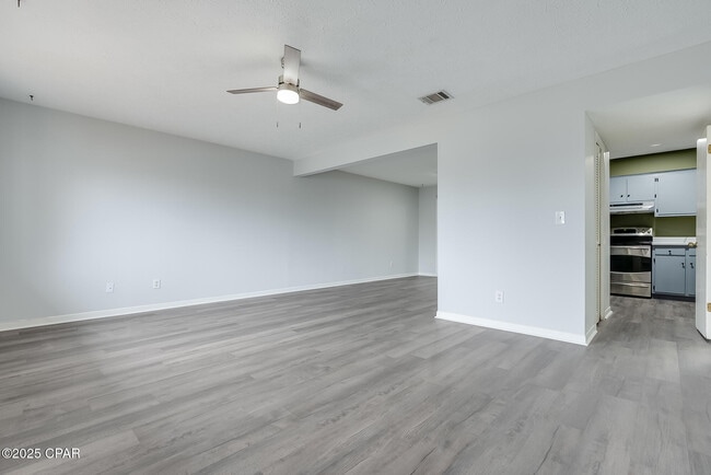 Photo - 505 Palermo Rd