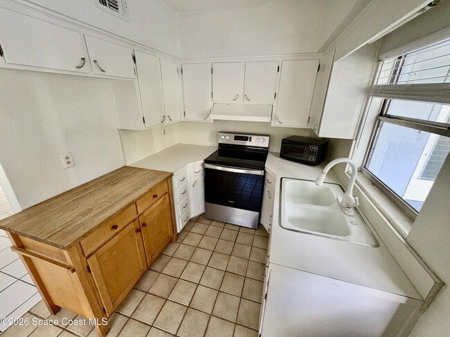 Photo - 6587 Towhee Dr