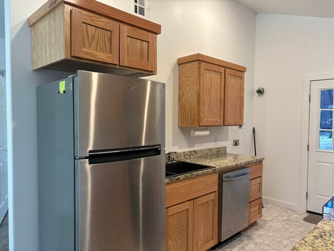 Photo - 27432 S 614 Rd