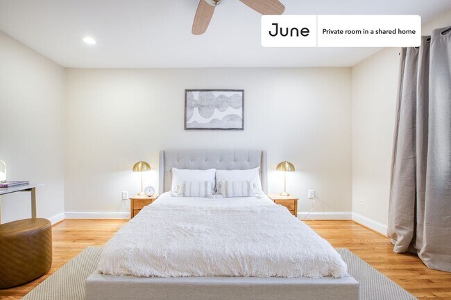 Room in Shared 3 bed/2 bath home in Capitol Hill