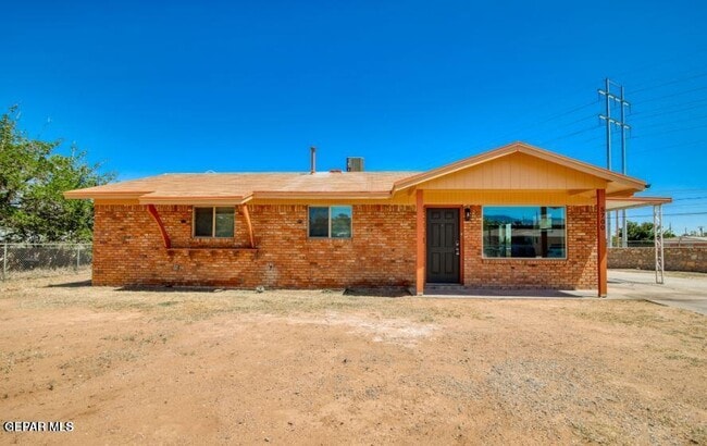 Building Photo - 5700 Edinburg Dr