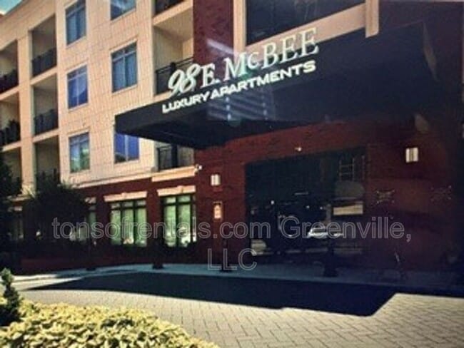 Building Photo - 98 E McBee Ave. Unit 408