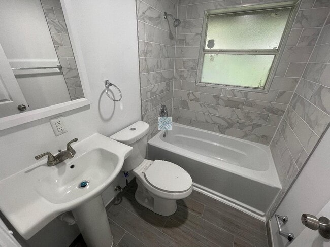 Photo - 2626 Broadway Ave