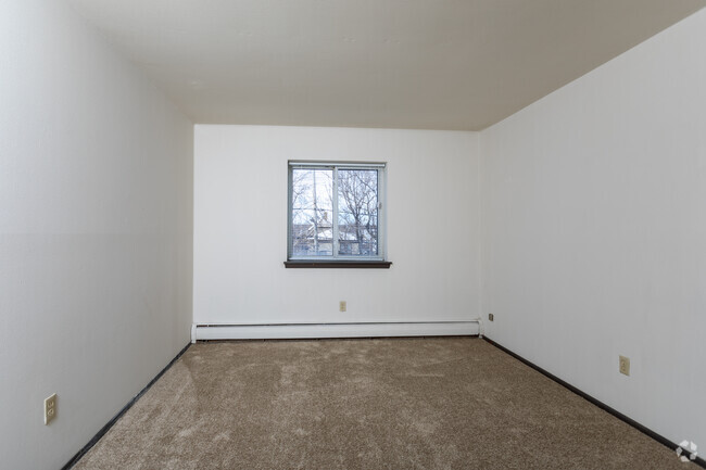 Woods View Apartments For Rent In Milwaukee, Wi 