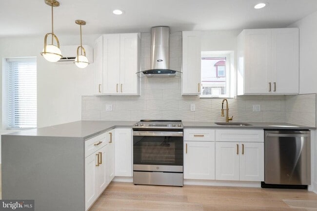 Photo - 2517 Cedar St