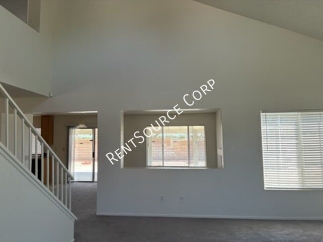 Photo - 3156 Discovery Way
