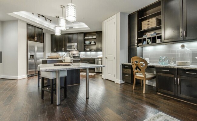 Photo - 2303 Mid Ln Unit 739