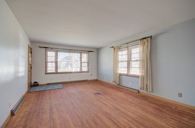 Photo - 509 E Jefferson St