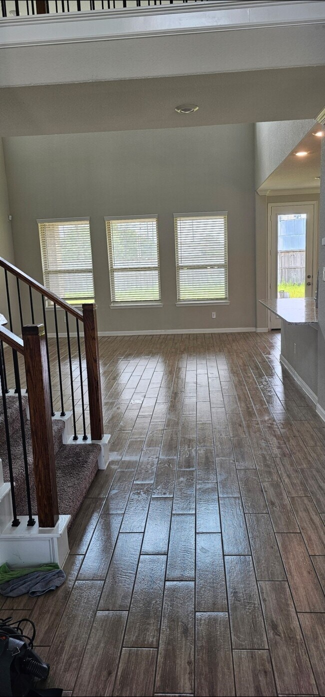 Photo - 2907 Velda May Dr