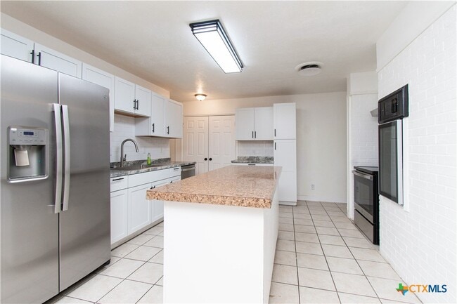 Photo - 1806 Glendale Dr