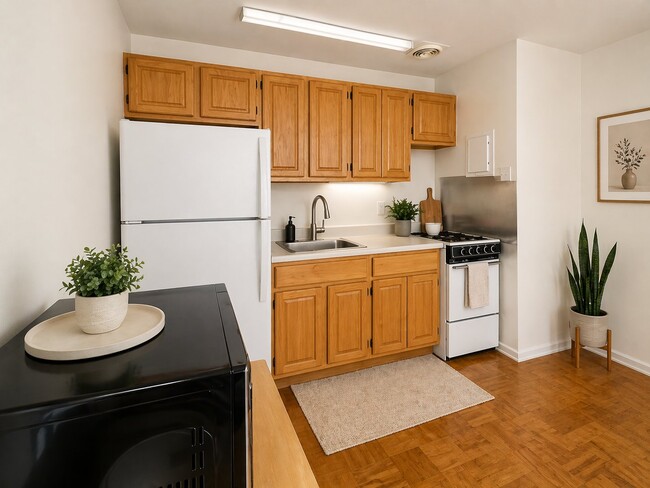 Building Photo - 4465 MacArthur Blvd NW