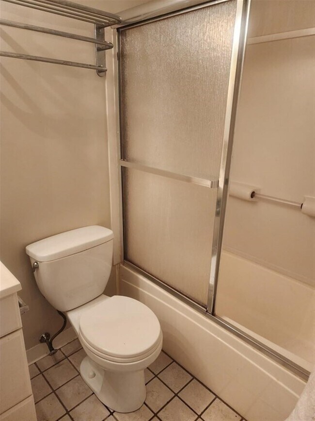 Photo - 383 Revere Beach Unidad 4