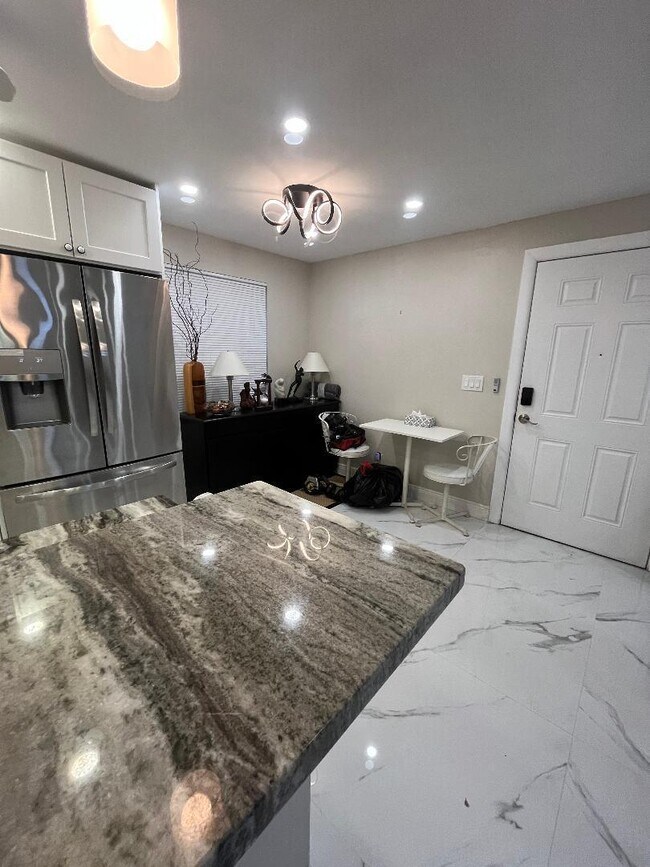 Photo - 253 Burgundy Ave