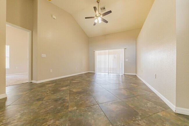 Photo - 245 Cloverdale Rd