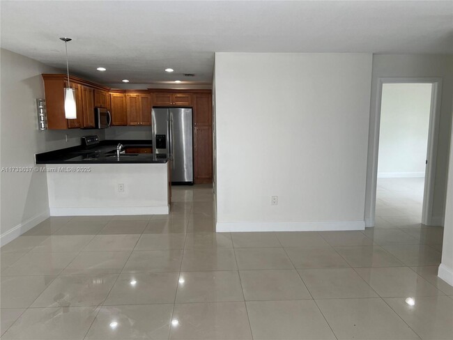 Photo - 8460 SW 156th Pl Unidad 724 Rental