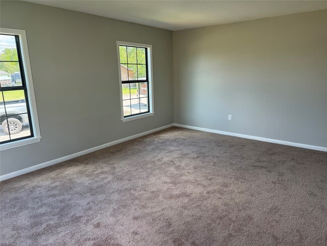 Photo - 411 N Baron St