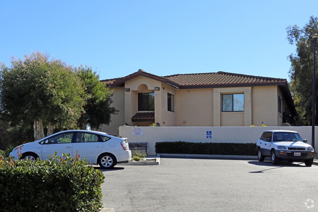 Photo - Forrest Bluff Senior Apartments