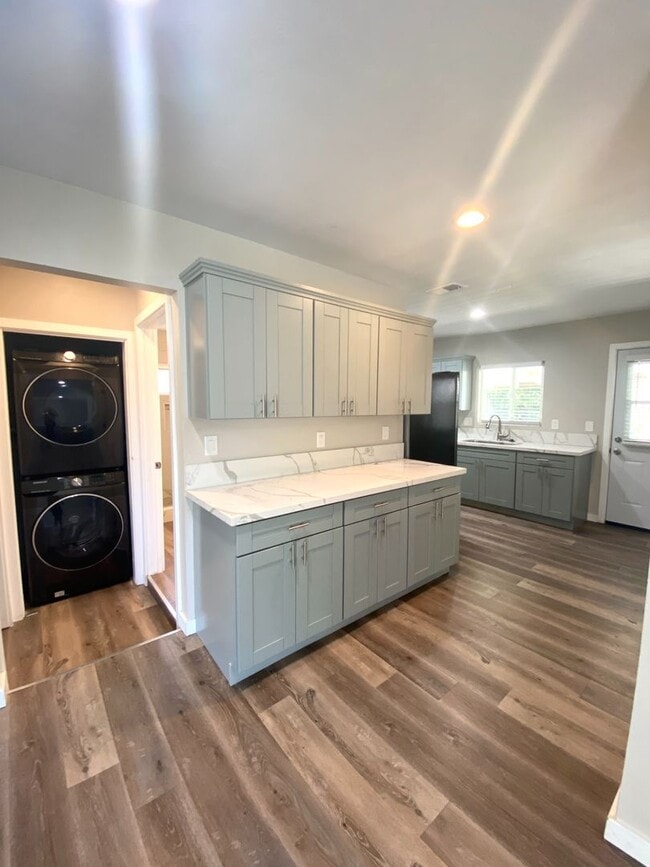 Photo - 4BR / 2BA on East Falls w/ Driveway Parking!