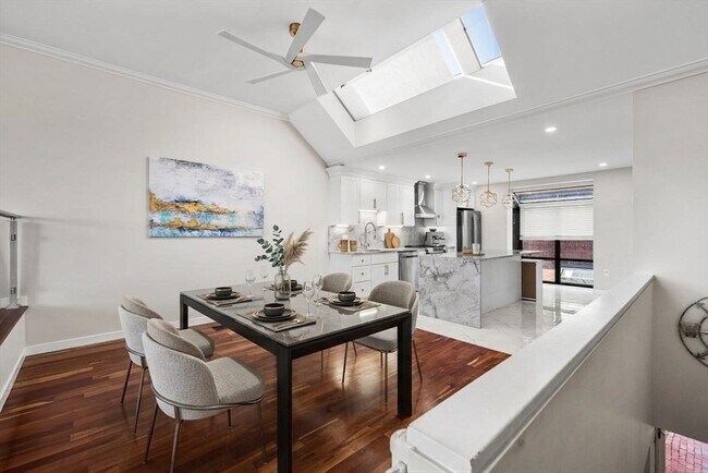 Photo - 32 Shipway Pl