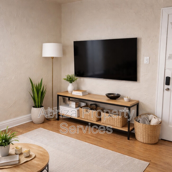 Photo - 4217 Neosho St Unit 103