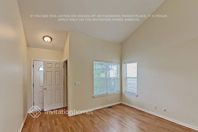 1743 Walnut Park Ln