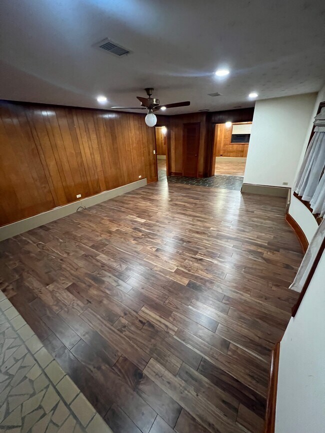 Photo - 2294 Sparta Rd