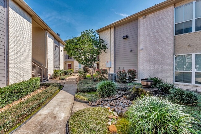 Photo - 1900 Bay Area Blvd Unit 129