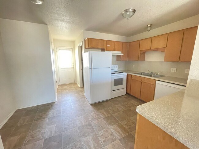 Photo - 4408 Abigail Dr Unidad Apt B