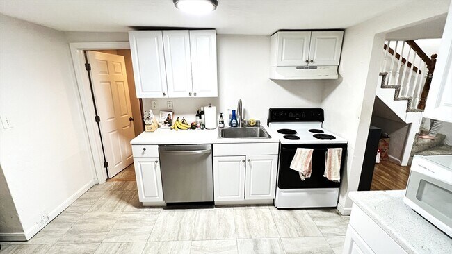 Photo - 50 Conant St Unidad A