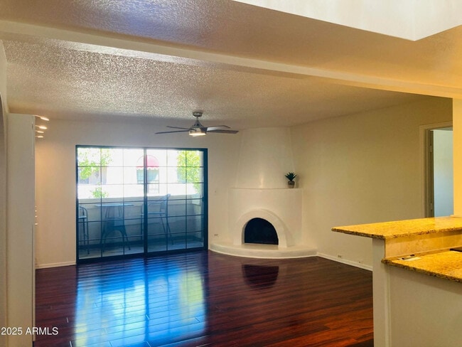 Photo - 7557 N Dreamy Draw Dr Unidad 276