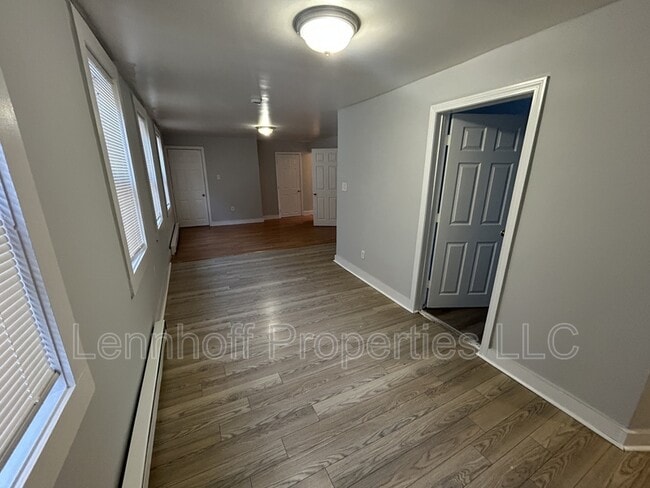 Photo - 145 Water St